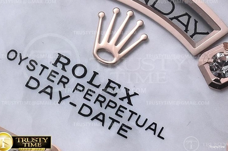 1216 RDD0219G – DayDate 36mm Practical 693